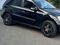 Gebraucht Mercedes ML500 306 PS (225 kW) 2006 Schwarz SUV