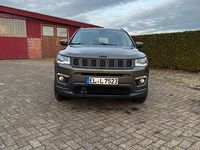 Gebraucht Jeep Compass Limited 140 PS (102 kW) 2018 Grün SUV