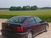 Gebraucht BMW 318 118 PS (86 kW) 1994 Rot Coupé