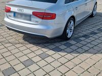 Gebraucht Audi A4 145 PS (106 kW) 2012 Silber Limousine