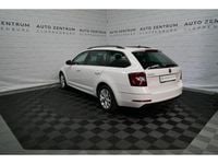Gebraucht Skoda Octavia Tour 131 PS (96 kW) 2020 Weiß Kombi