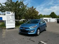 Gebraucht Hyundai i30 Trend 99 PS (72 kW) 2012 Andere Limousine