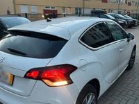 Gebraucht Citroën DS4 So Chic 156 PS (114 kW) 2011 Weiß Kleinwagen