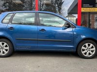 Second-hand VW Polo Trendline 64 CP (47 kW) 2007 Albastru Hatchback