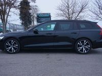 Gebraucht Volvo V60 R-Design 150 PS (110 kW) 2019 Schwarz Kombi