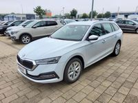 gebraucht Skoda Octavia Combi 2.0 TDI DSG Style / ACC / Kessy