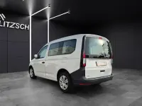 Second-hand VW Caddy 102 CP (75 kW) 2021 Alb Monovolum