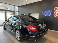 Gebraucht Mercedes C250 204 PS (150 kW) 2012 Blau Limousine