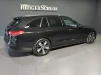 Gebraucht Mercedes C200 163 PS (119 kW) 2023 Metalliclack obsidianschwarz metallic Limousine