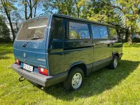 Second-hand VW Multivan 112 CP (82 kW) 1988 Albastru Monovolum