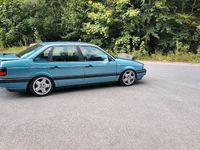 Gebraucht VW Passat 115 PS (84 kW) 1990 Blau Limousine