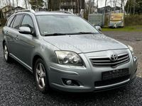 gebraucht Toyota Avensis Kombi 2.2 D-CAT Executive Xenon AHK