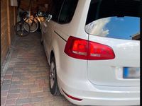 Gebraucht VW Sharan Life 140 PS (102 kW) 2013 Weiß Van / Kleinbus