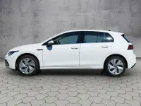 Gebraucht VW Golf VIII Style 131 PS (96 kW) 2024 Pure white Limousine