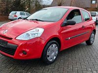 Gebraucht Renault Clio IV 75 PS (55 kW) 2012 Rot Kleinwagen