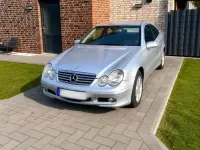 Gebraucht Mercedes C180 143 PS (105 kW) 2002 Silber Coupé