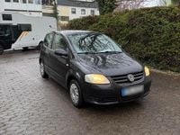 Gebraucht VW Fox 54 PS (39 kW) 2009 Schwarz Kleinwagen