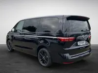Gebraucht VW Multivan Style 150 PS (110 kW) 2023 Grau Van / Kleinbus