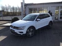 gebraucht VW Tiguan Highline 1.5 TSI DSG Navi,SH,ACC,ErgoActi