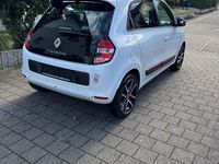 Gebraucht Renault Twingo Luxe 90 PS (66 kW) 2015 Weiß Kleinwagen