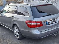 Gebraucht Mercedes E250 Elegance 204 PS (150 kW) 2012 Silber Kombi