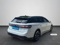 Gebraucht VW ID.7 Pro 210 kW (286 PS) 2025 Gletscherweiß metallic (metallic) Kombi