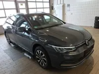 Gebraucht VW Golf VIII Active 150 PS (110 kW) 2023 Grau Kombi