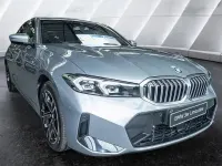Neu BMW 330e M Sport 292 PS (214 kW) 2026 Grau Limousine
