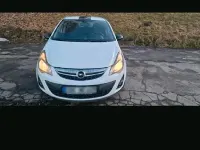 Gebraucht Opel Corsa 101 PS (74 kW) 2013 Weiß Kleinwagen
