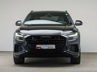 Gebraucht Audi Q8 S-Line 286 PS (210 kW) 2023 Mythosschwarz metallic (metallic) SUV