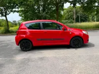 Gebraucht Chevrolet Aveo 85 PS (62 kW) 2009 Rot Kleinwagen