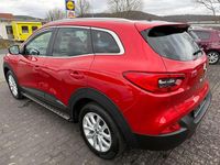 Gebraucht Renault Kadjar 131 PS (96 kW) 2015 Feuerrot SUV
