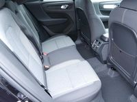 Gebraucht Volvo XC40 Plus 197 PS (144 kW) 2024 Onyx schwarz SUV