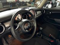 Gebraucht Mini ONE 75 PS (55 kW) 2011 Schwarz Kleinwagen