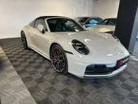 Neu Porsche 911 Targa 4S 480 PS (353 kW) 2026 Grau Cabrio
