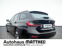 Gebraucht BMW 330 Sport Line 184 PS (135 kW) 2022 Schwarz Kombi