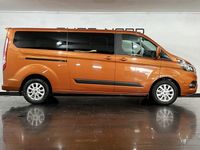 Gebraucht Ford Tourneo Trend 131 PS (96 kW) 2018 Orange Van / Kleinbus