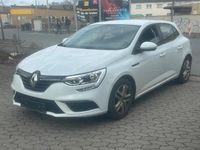 Gebraucht Renault Mégane IV 100 PS (73 kW) 2016 Weiß Limousine
