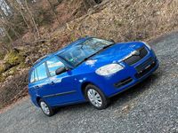 Gebraucht Skoda Fabia 69 PS (50 kW) 2010 Blau Kombi