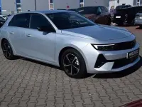 Gebraucht Opel Astra 131 PS (96 kW) 2024 Silber Kleinwagen