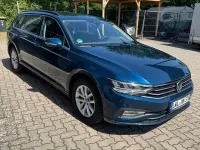 Gebraucht VW Passat Business 150 PS (110 kW) 2021 Blau Kombi