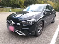 Gebraucht Mercedes GLA200 163 PS (119 kW) 2023 Schwarz SUV