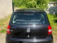 Gebraucht VW Fox 54 PS (39 kW) 2009 Schwarz Kleinwagen