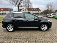 gebraucht Peugeot 2008 Allure 1,6 HDI*NAVI*TEILLEDER*PANO*KLIMAAUT