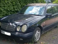 Gebraucht Mercedes E200 Classic 136 PS (100 kW) 1997 Blau Kombi