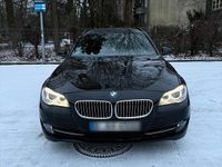 Gebraucht BMW 530 258 PS (189 kW) 2012 Schwarz Kombi