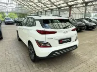 Gebraucht Hyundai Kona Select 100 kW (136 PS) 2022 Weiß SUV