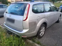 Gebraucht Ford Focus 115 PS (84 kW) 2008 Grau Kombi