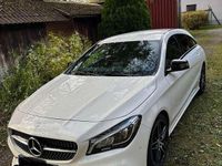 Gebraucht Mercedes CLA200 Shooting Brake AMG 136 PS (100 kW) 2017 Weiß Kombi