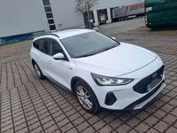 Gebraucht Ford Focus 120 PS (88 kW) 2022 Weiß Kombi